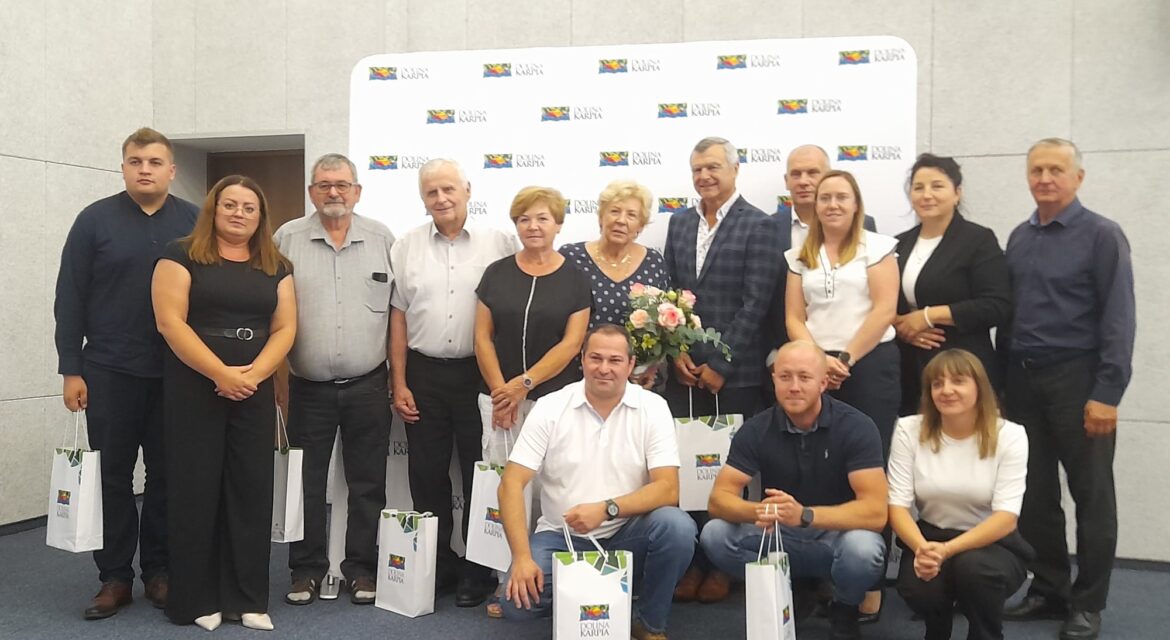 Walne Zebranie Członków. Pracownicy Biura oraz Rada Stowarzyszenia Dolina Karpia.